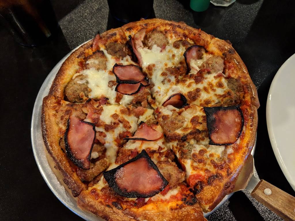 Samoskys Homestyle Pizzeria | restaurant | 6738 Center Rd, Valley City, OH 44280, USA | 3304832000 OR +1 330-483-2000