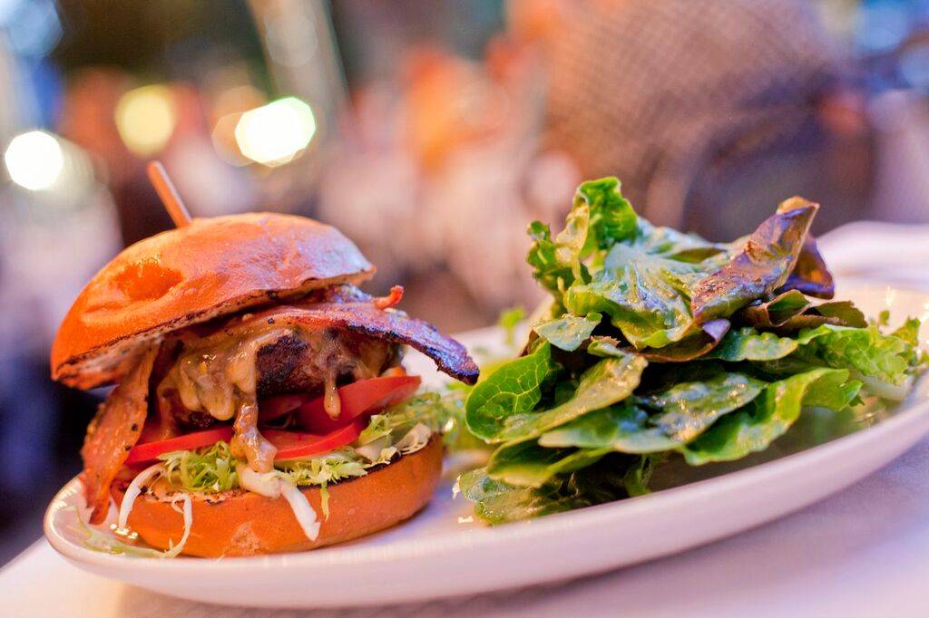 Hook and Ladder Manufacturing Company | restaurant | 1630 S St, Sacramento, CA 95811, USA | 9164424885 OR +1 916-442-4885