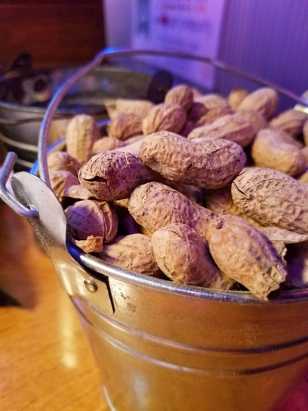 Texas Roadhouse | restaurant | 70 Buckwalter Rd, Royersford, PA 19468, USA | 6109484006 OR +1 610-948-4006