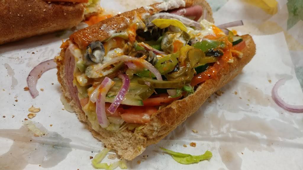 Subway Restaurants | restaurant | 1611 S Centre Parkway, Suite A, Felicita Junction, Escondido, CA 92025, USA | 7607388580 OR +1 760-738-8580