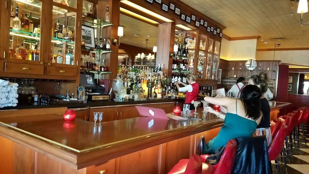 The Avenue Steak Tavern | restaurant | 1307 Grandview Ave #3013, Columbus, OH 43212, USA | 6144859447 OR +1 614-485-9447