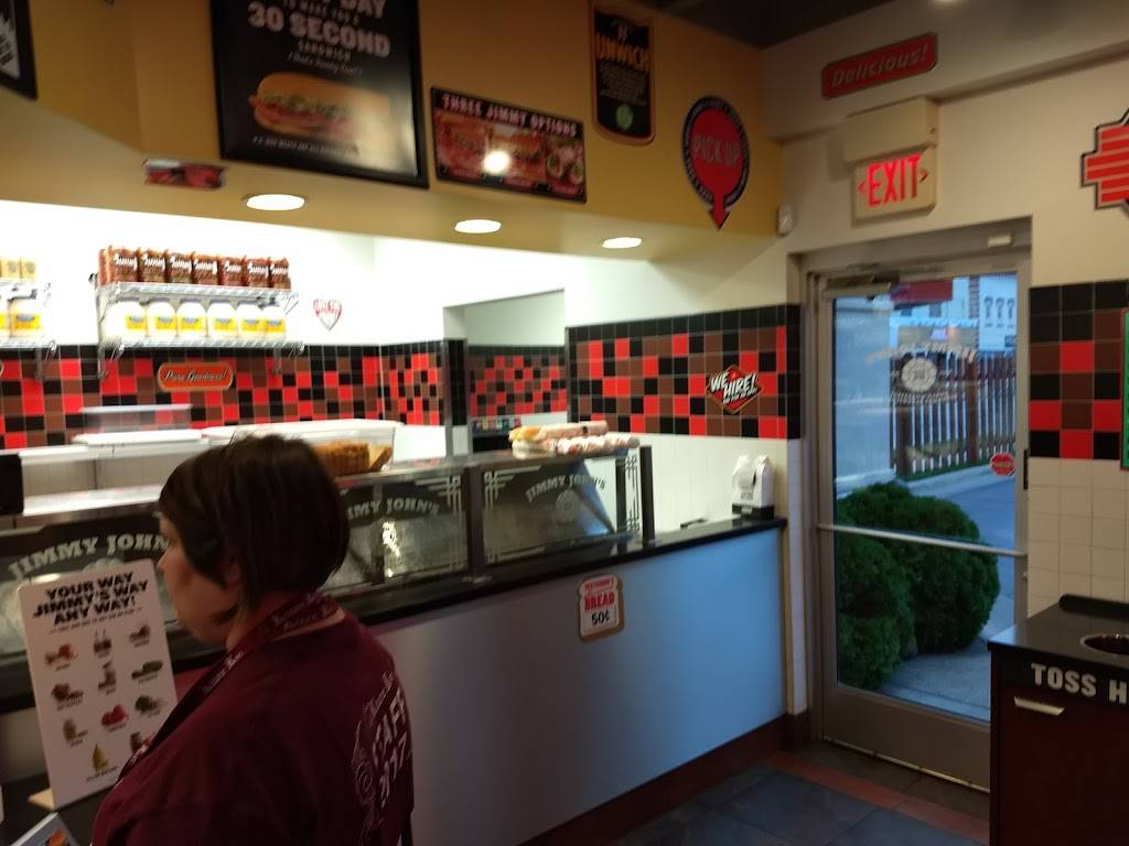 Jimmy Johns | meal delivery | 1335 Main St, Green Bay, WI 54302, USA | 9204311100 OR +1 920-431-1100