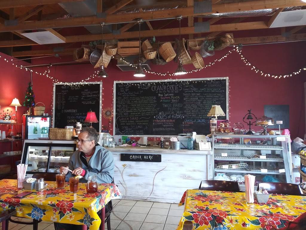 Cranberries | restaurant | 1904 Knob Creek Rd #5, Johnson City, TN 37604, USA | 4232828765 OR +1 423-282-8765