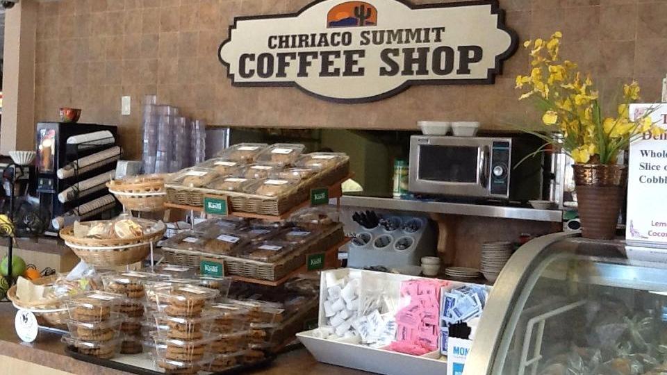 Chiriaco Summit Restaurant | restaurant | 62450 Chiriaco Rd, Chiriaco Summit, CA 92201, USA | 7602273227 OR +1 760-227-3227