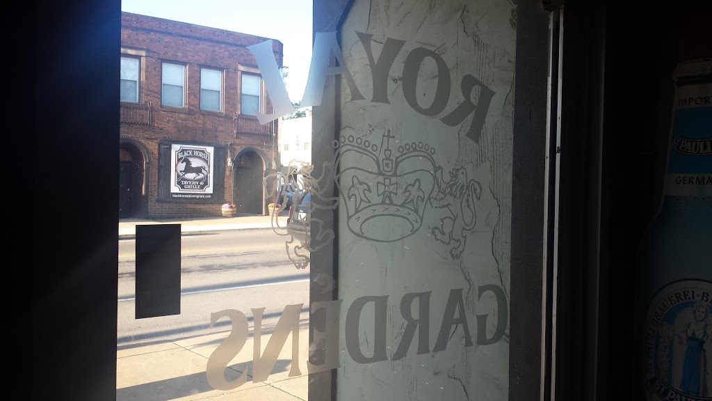 Royal Gardens / Belleria Girard | restaurant | 105 Liberty St, Girard, OH 44420, USA | 3305458990 OR +1 330-545-8990