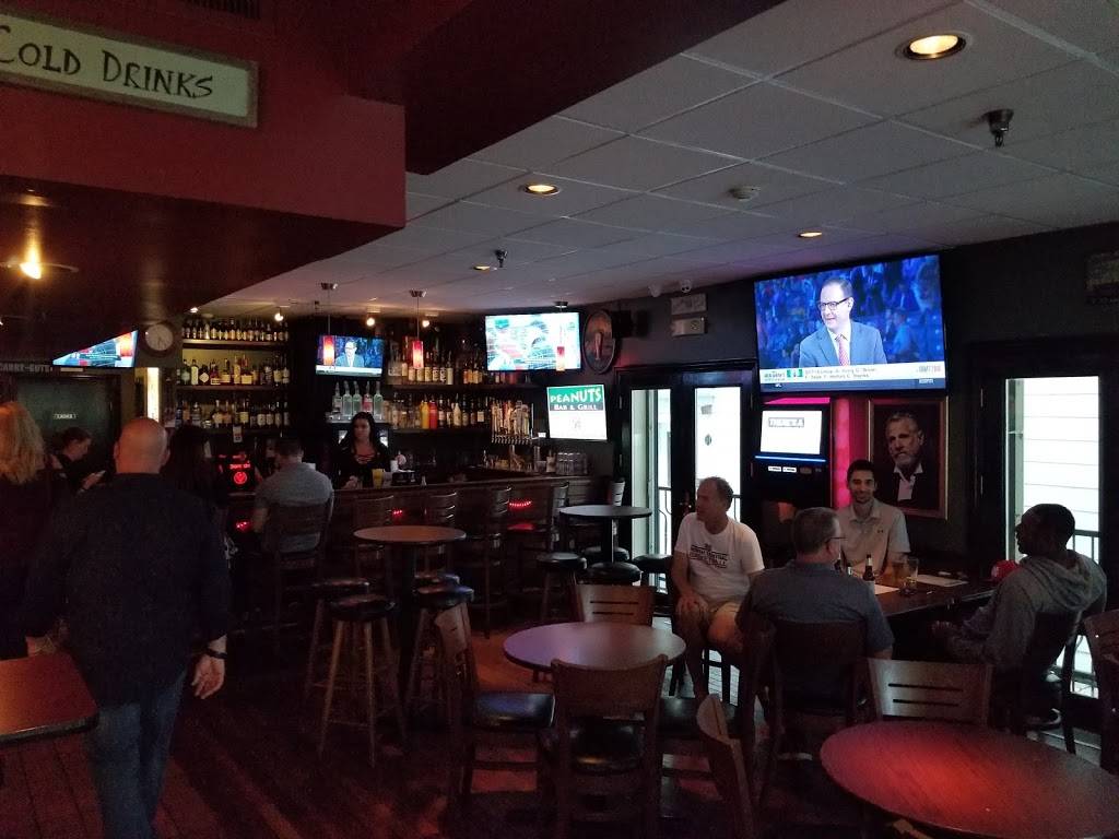 Peanuts Bar & Grill | restaurant | 22 W Chicago Ave, Naperville, IL 60540, USA | 6303695200 OR +1 630-369-5200