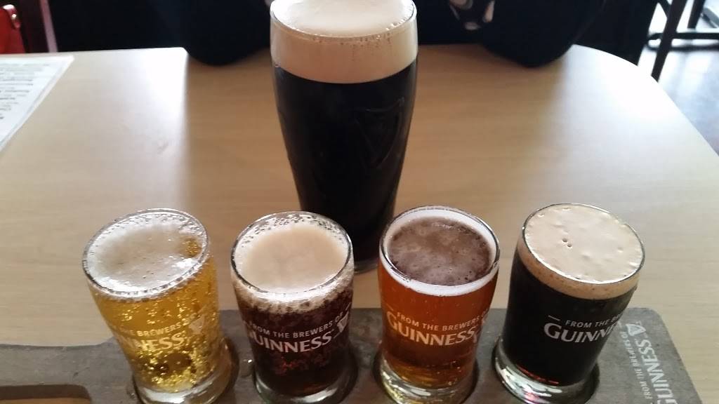 Clancys Pizza Pub | restaurant | 4624 W 103rd St, Oak Lawn, IL 60453, USA | 7084221110 OR +1 708-422-1110