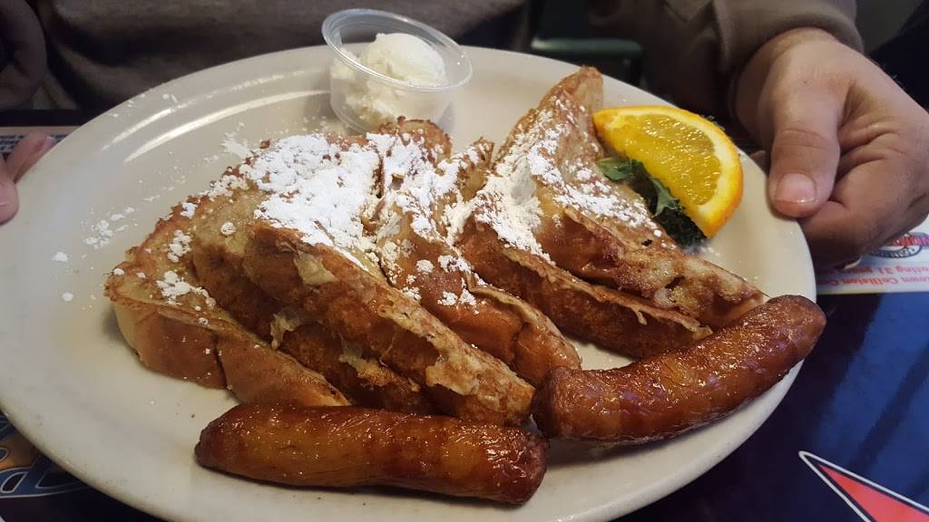 RJs | restaurant | 275 US-54, Camdenton, MO 65020, USA | 5733466133 OR +1 573-346-6133