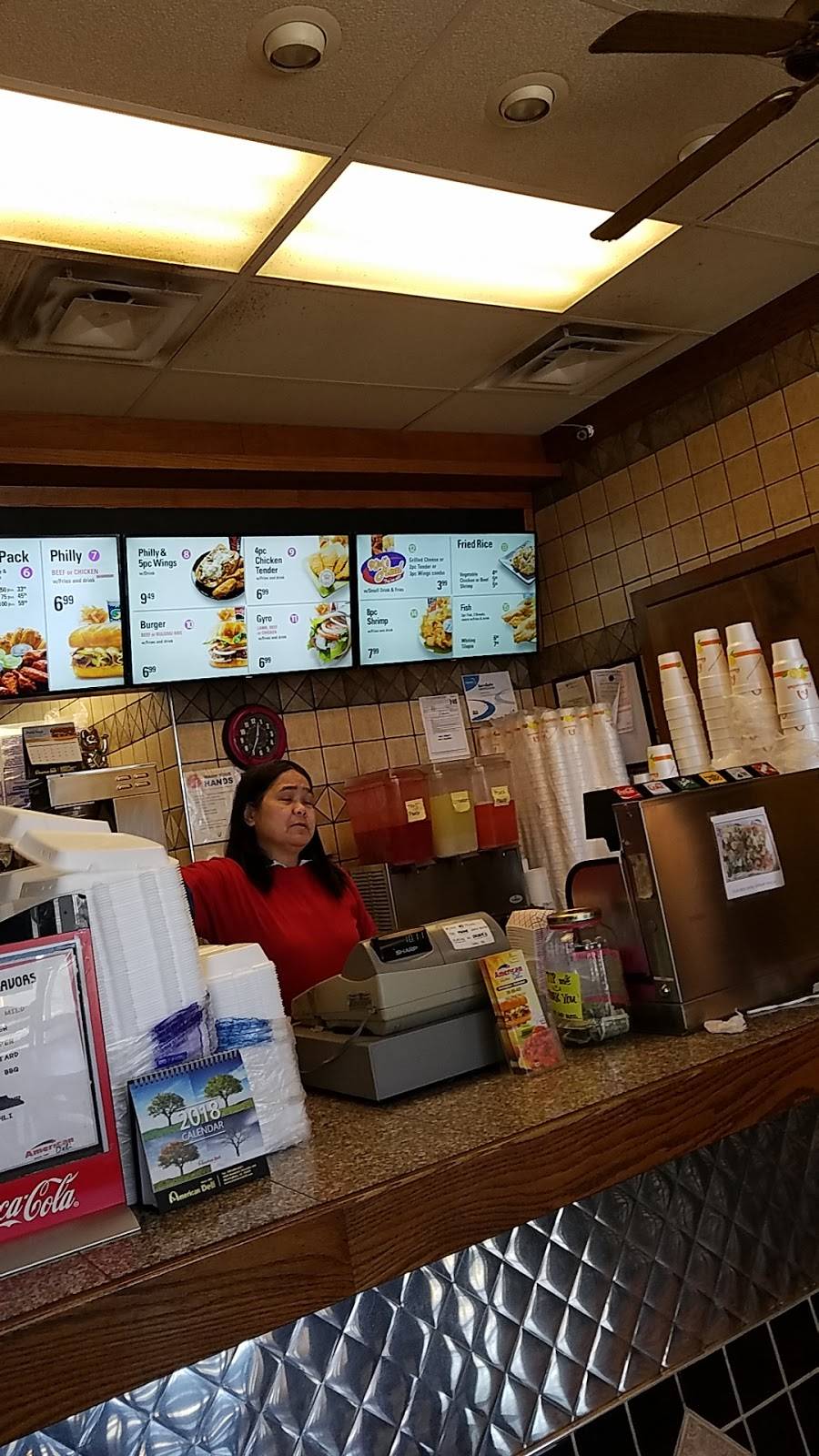 American Deli | restaurant | 1680 Montclair Rd Suite 400, Birmingham, AL 35210, USA | 2059564421 OR +1 205-956-4421