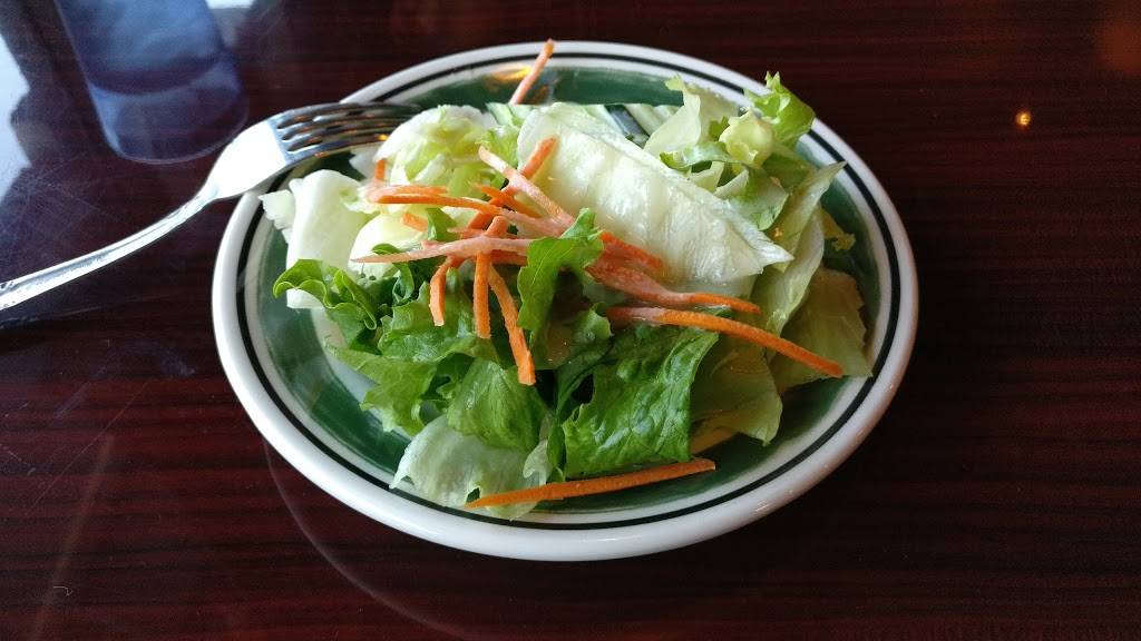 Bangkok Palace | restaurant | 2202 Sunset Blvd, Los Angeles, CA 90026, USA | 2134836913 OR +1 213-483-6913