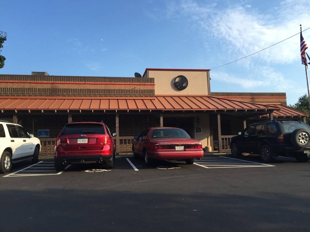 Jersey Lilys Roadhouse | restaurant | 2843 Orange Ave NE, Roanoke, VA 24012, USA | 5403420826 OR +1 540-342-0826