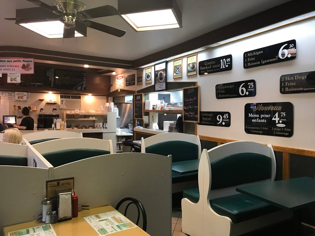 Resto La Pataterie | restaurant | 2 Rue Saint-Louis, Saint-Eustache, QC J7R 1X2, Canada | 4504733509 OR +1 450-473-3509