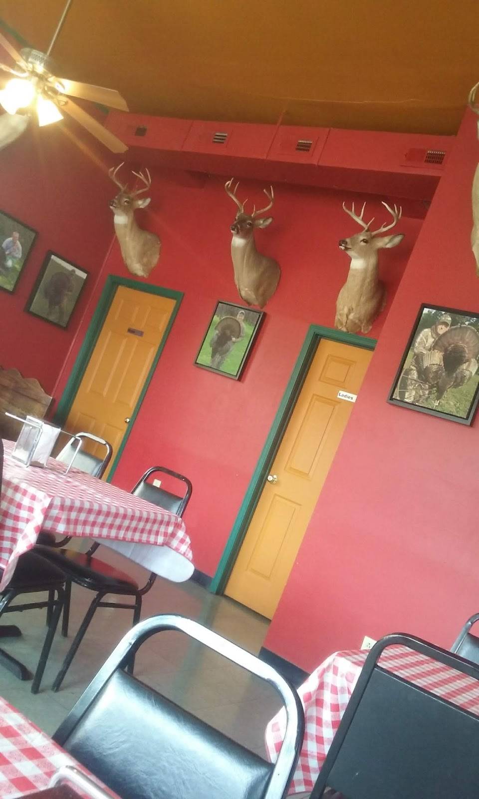 Pizza Station of Rockwood | restaurant | 107 S Gateway Ave, Rockwood, TN 37854, USA | 8653541100 OR +1 865-354-1100