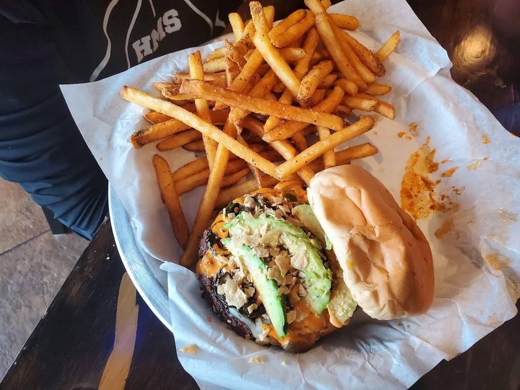 Wicked Wing Pub | restaurant | 5636 N Tarrant Pkwy #120, Fort Worth, TX 76244, USA | 6825930089 OR +1 682-593-0089