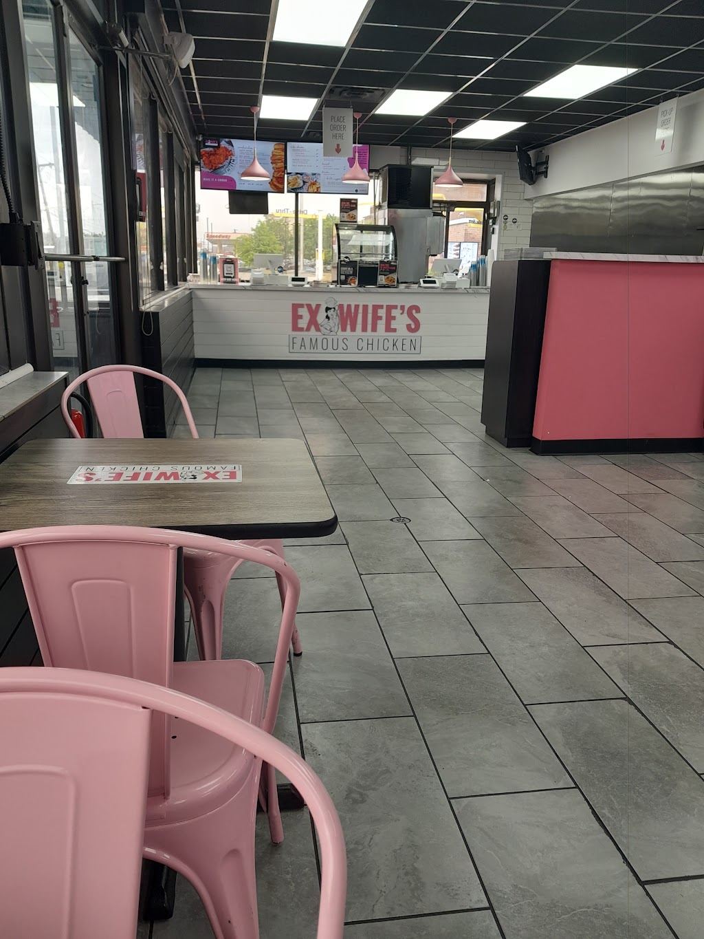 Ex-Wifes Famous Chicken | restaurant | 32187 Van Dyke Ave, Warren, MI 48093, USA | 5869999885 OR +1 586-999-9885