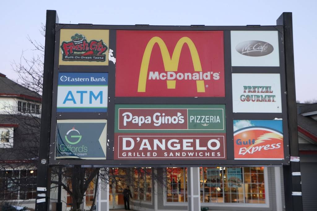 Papa Ginos | restaurant | 370 Stockbridge Rd, Lee, MA 01238, USA | 4132431380 OR +1 413-243-1380