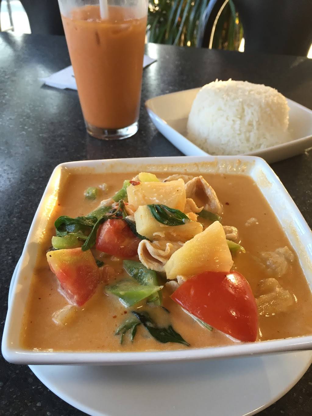 Prems Thai Kitchen | restaurant | 9048 Woodley Ave, North Hills, CA 91343, USA | 8188307555 OR +1 818-830-7555