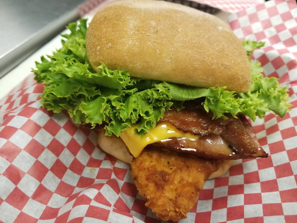 Stockyards Bar and Grill | restaurant | N20281 Co Rd J, Dodge, WI 54625, USA | 6085399273 OR +1 608-539-9273