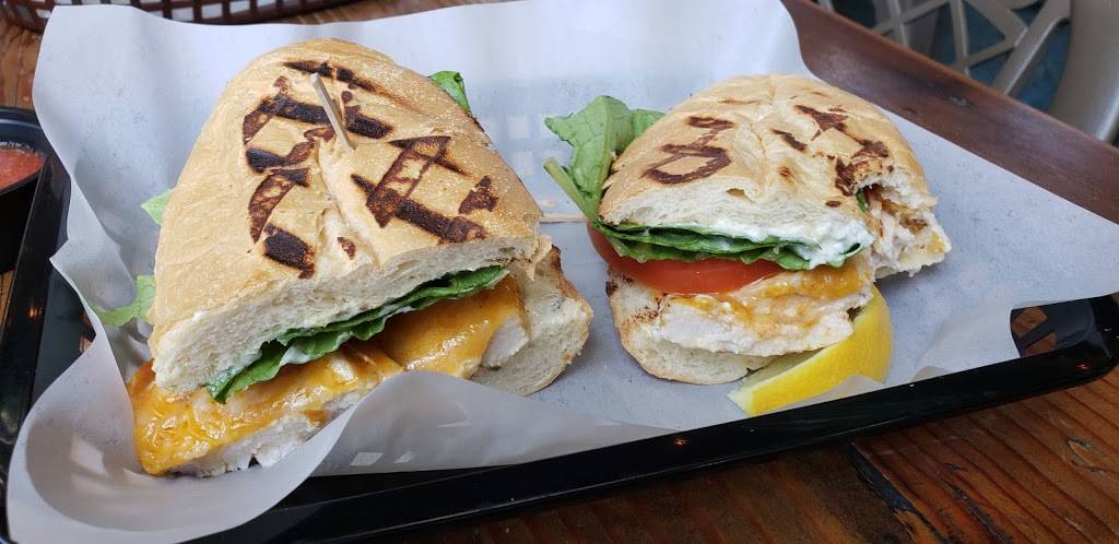 Blue Water Seafood Market & Grill | restaurant | 3667 India St, San Diego, CA 92103, USA | 6194970914 OR +1 619-497-0914