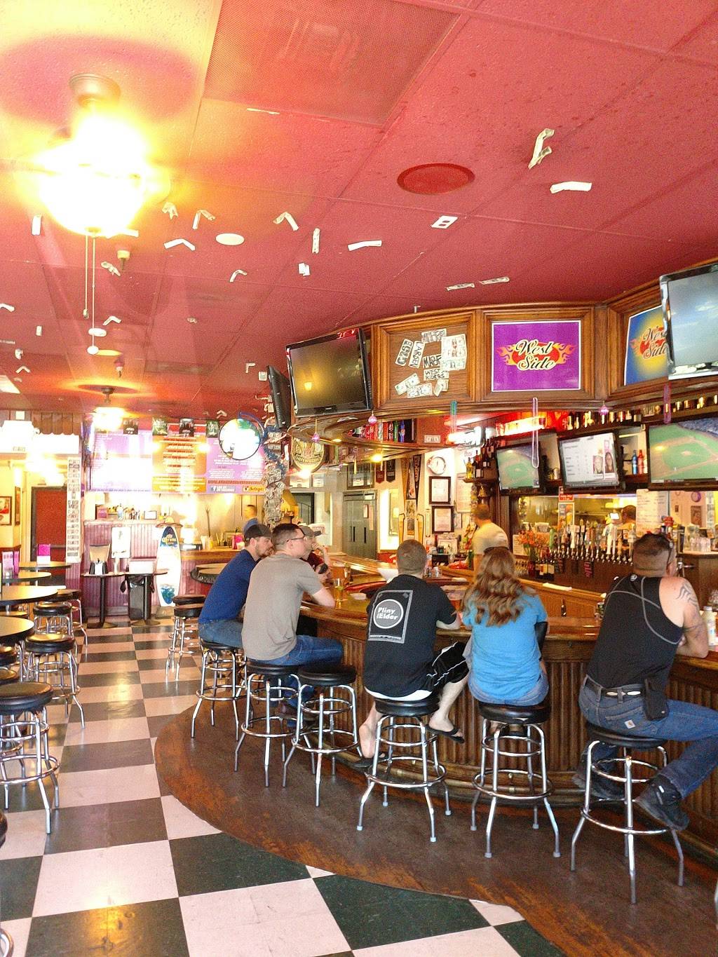 West Side Grill | restaurant | 3082 Marlow Rd, Santa Rosa, CA 95403, USA | 7075739453 OR +1 707-573-9453