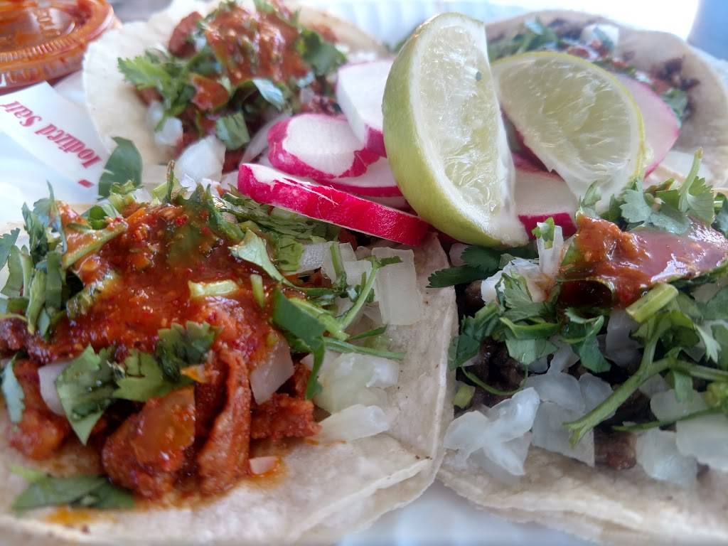 El Sauz Tacos 2 | restaurant | 470 W Colorado St, Glendale, CA 91204, USA | 8184845136 OR +1 818-484-5136