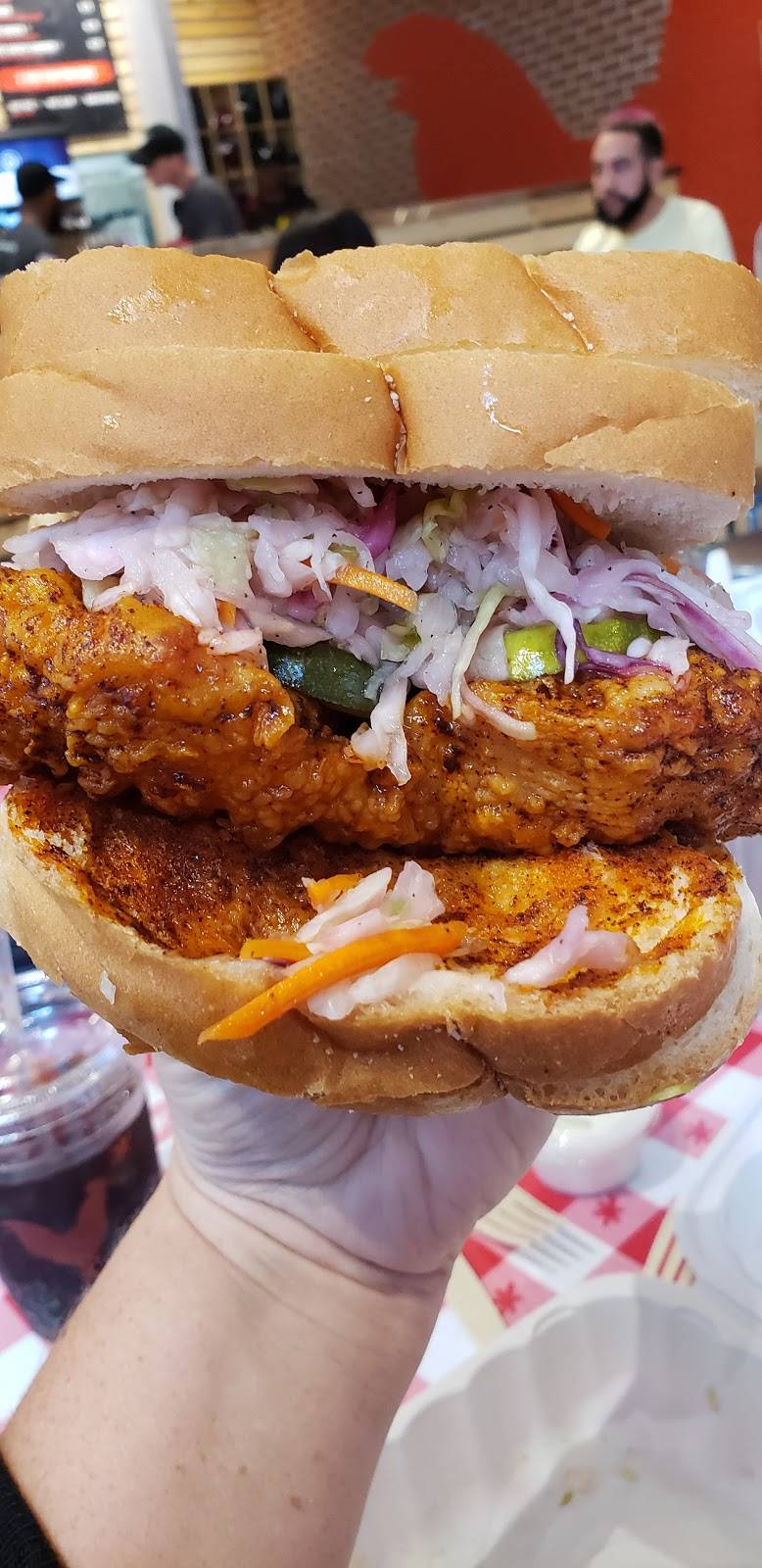 Hot Chicken Takeover | restaurant | 242 Main St, Westlake, OH 44145, USA | 4406381117 OR +1 440-638-1117