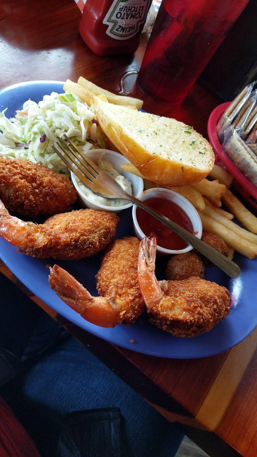 Capt. Bennys Seafood | restaurant | 222 W Rankin Rd, Houston, TX 77090, USA | 2818762533 OR +1 281-876-2533
