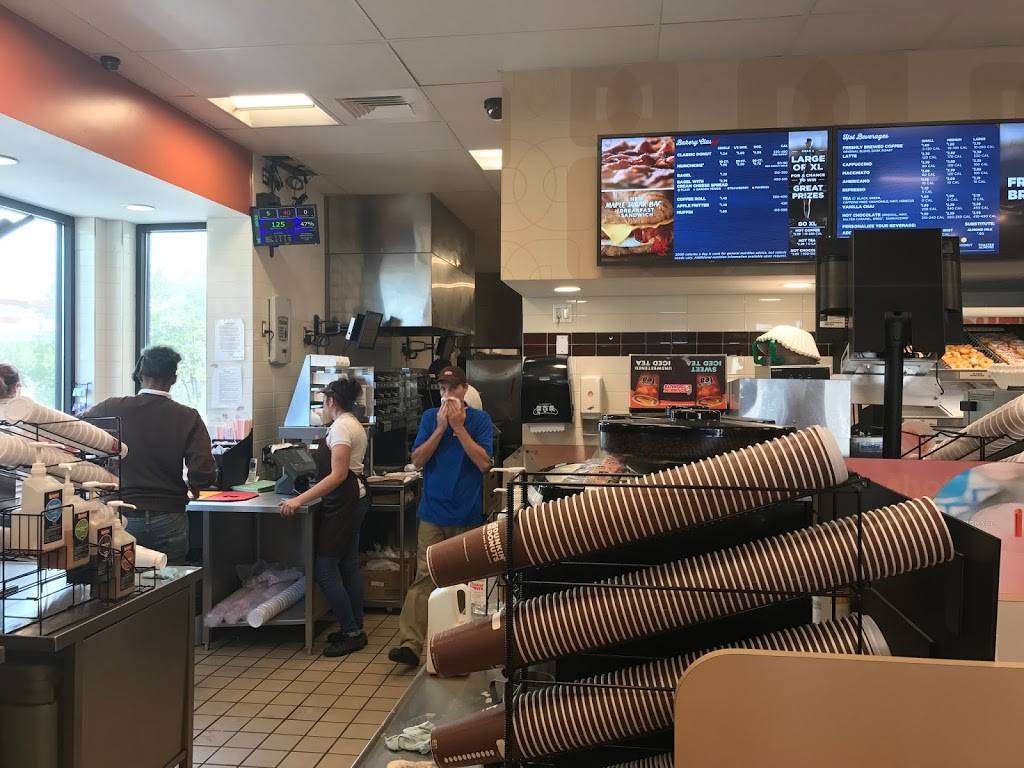 Dunkin Donuts | cafe | 30323 US-19, Clearwater, FL 33761, USA | 7277547949 OR +1 727-754-7949