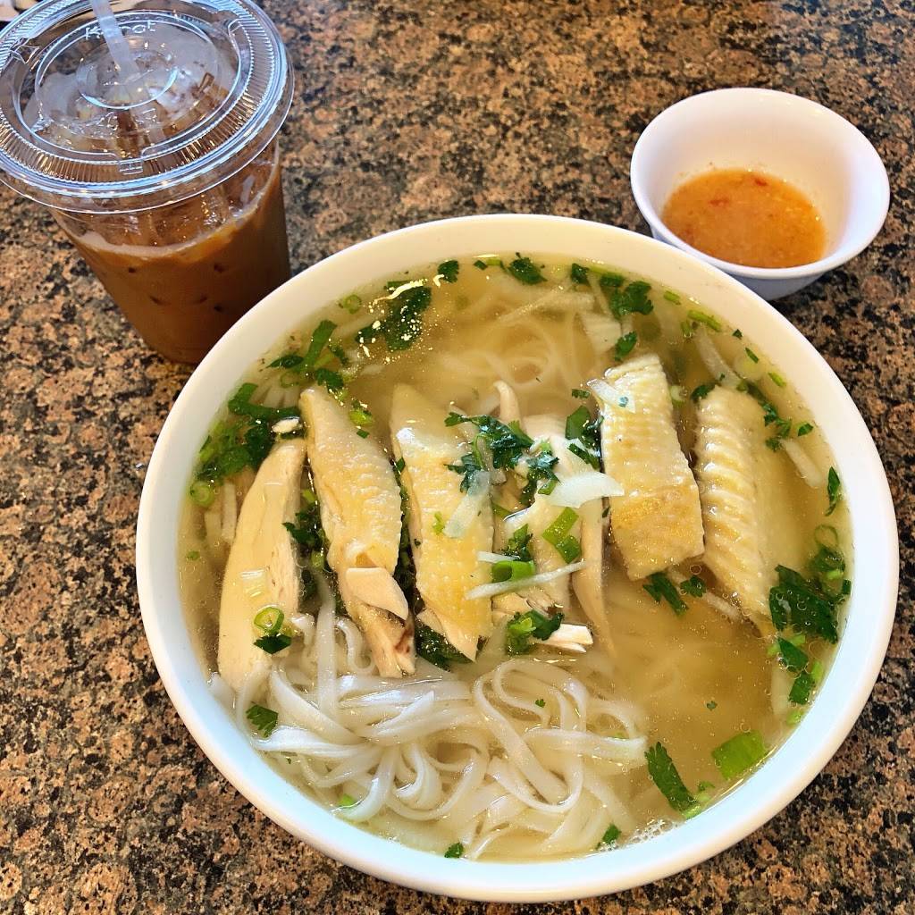 Pho LTK | restaurant | 10512 Lower Azusa Rd, El Monte, CA 91731, USA | 6264165599 OR +1 626-416-5599