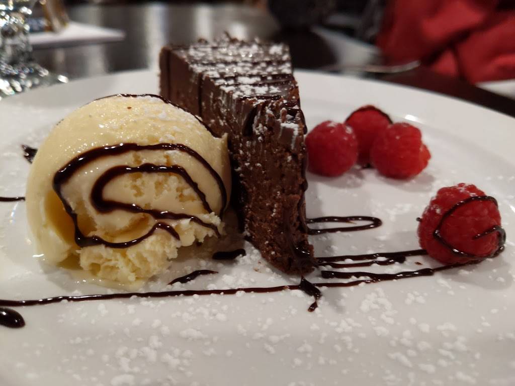 Cahill Bistro | restaurant | 7078 Amundson Ave, Edina, MN 55439, USA | 9524264196 OR +1 952-426-4196