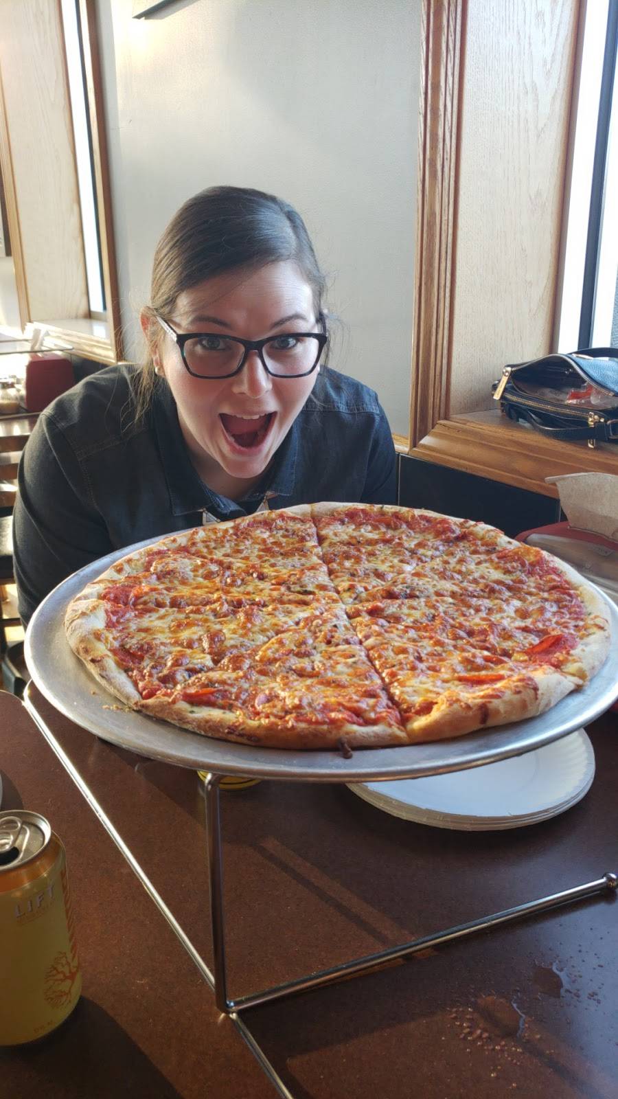 Ramundos Pizzeria Mt. Washington | restaurant | 1519, 2210 Beechmont Ave, Cincinnati, OH 45230, USA | 5133210978 OR +1 513-321-0978