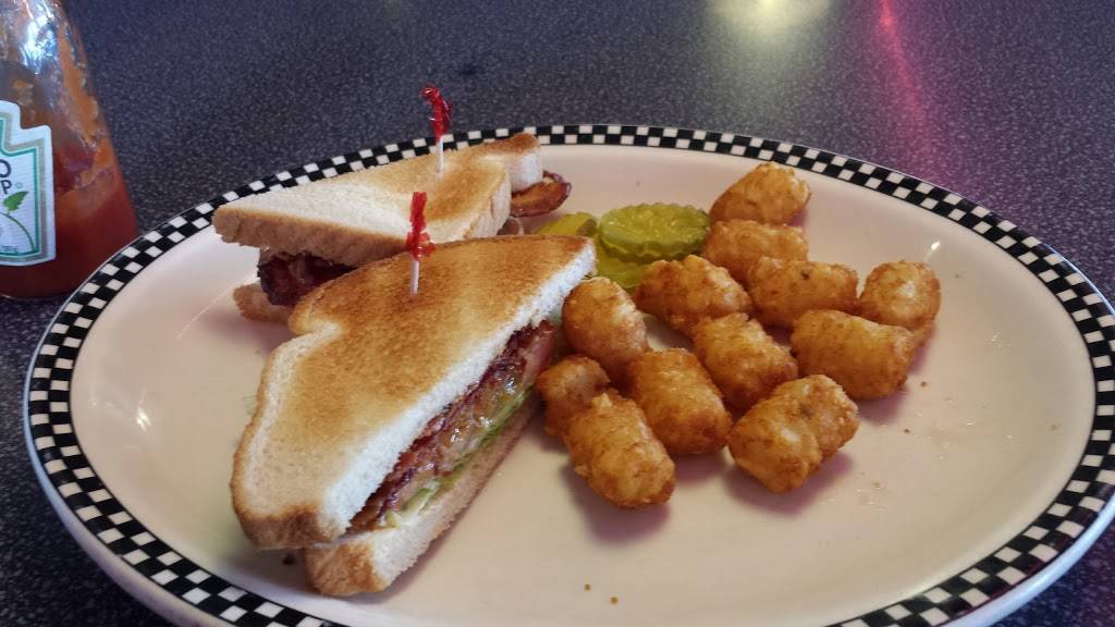 The Café | restaurant | 3113 Denton Hwy, Haltom City, TX 76117, USA | 8178386709 OR +1 817-838-6709