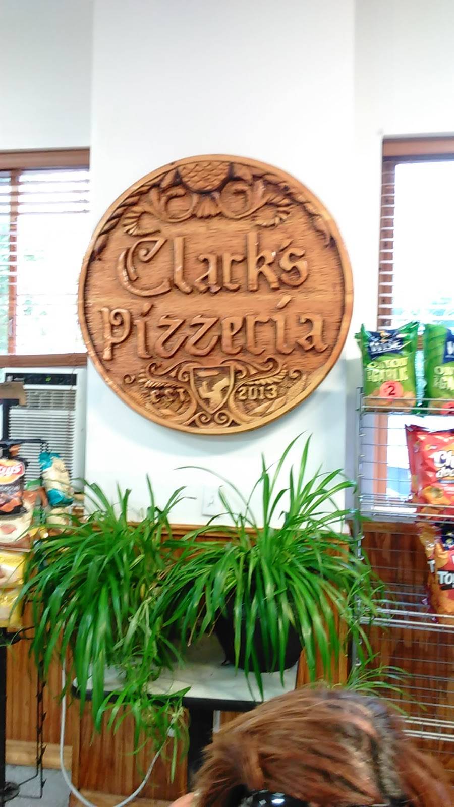 Clarks Pizzeria | restaurant | 63 W Main St, Cambridge, NY 12816, USA | 5186777024 OR +1 518-677-7024