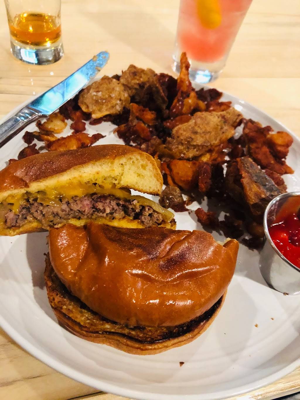 Thyme Craft Kitchen | restaurant | 405 5th St, Peru, IL 61354, USA | 8157808774 OR +1 815-780-8774