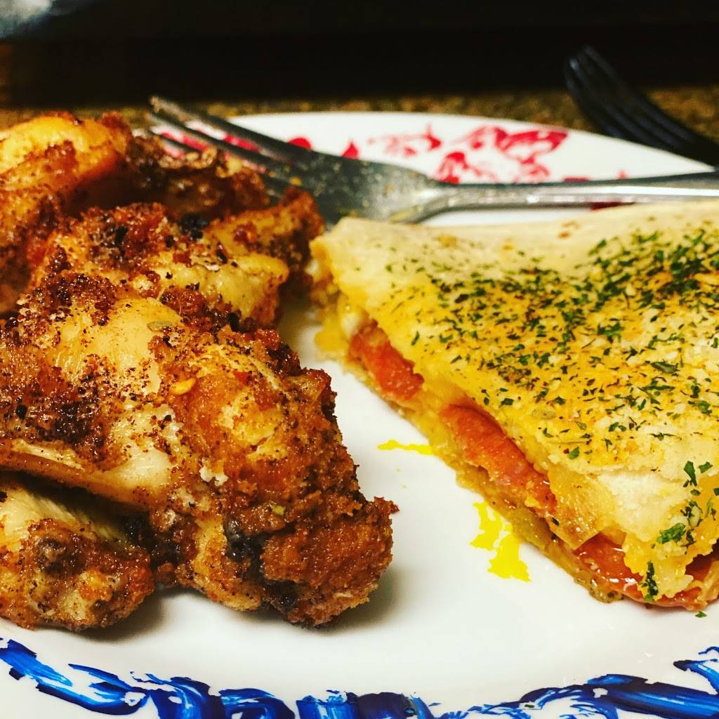 Ikier V. Lue | restaurant | 4332 Jackman Rd, Toledo, OH 43612, USA | 4142085576 OR +1 414-208-5576