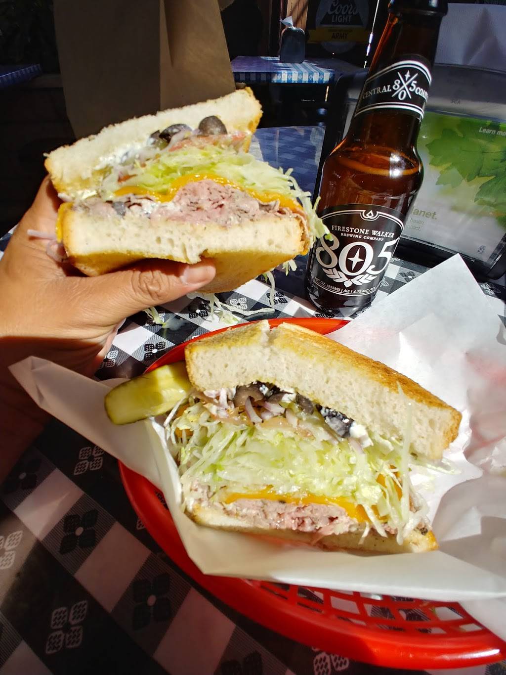 Route 33 Sandwich Co | restaurant | 700 Kern St, Taft, CA 93268, USA | 6617633333 OR +1 661-763-3333