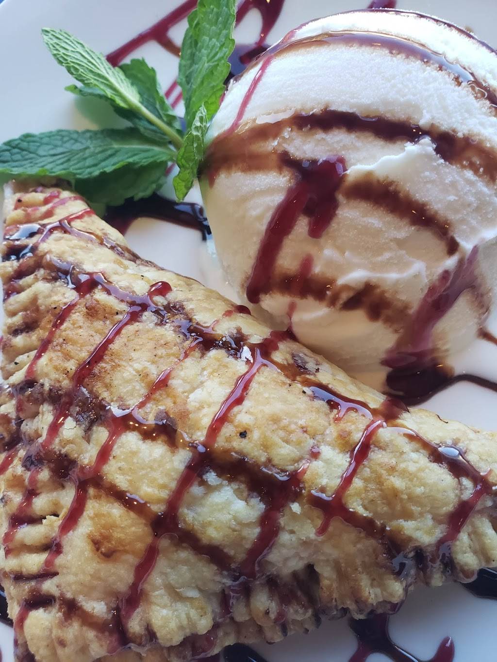 Sapphire Tysons Restaurant | restaurant | 8201 Greensboro Dr #109, Tysons, VA 22102, USA | 7032883232 OR +1 703-288-3232