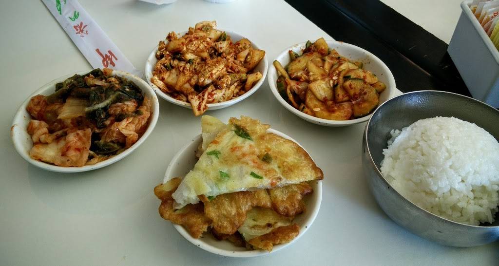 Yeo Bos Cafe | restaurant | 804 Water St, Kerrville, TX 78028, USA | 8308905873 OR +1 830-890-5873