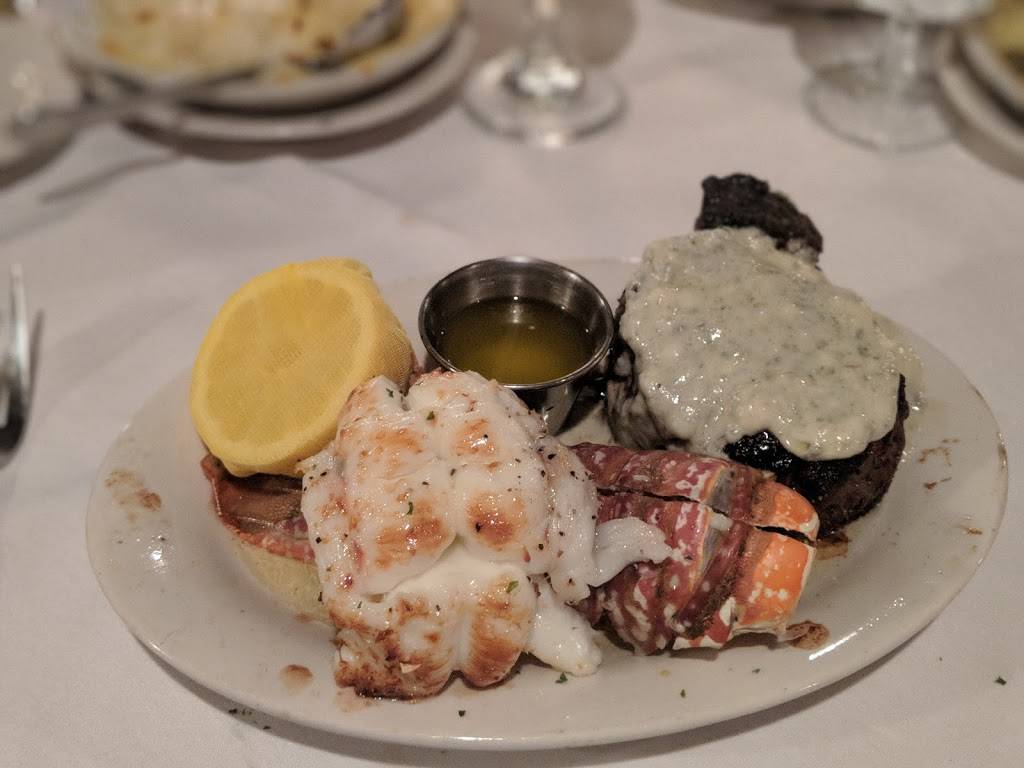 Del Friscos | restaurant | 4107 Oechsli Ave, Louisville, KY 40207, USA | 5028977077 OR +1 502-897-7077