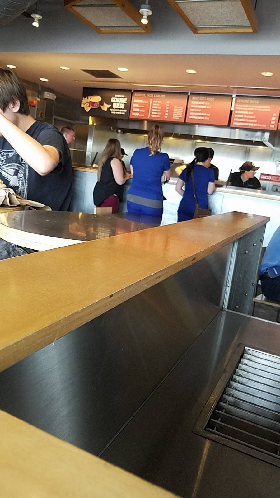 Chipotle Mexican Grill | restaurant | 1558 E Wooster St, Bowling Green, OH 43402, USA | 4193534534 OR +1 419-353-4534