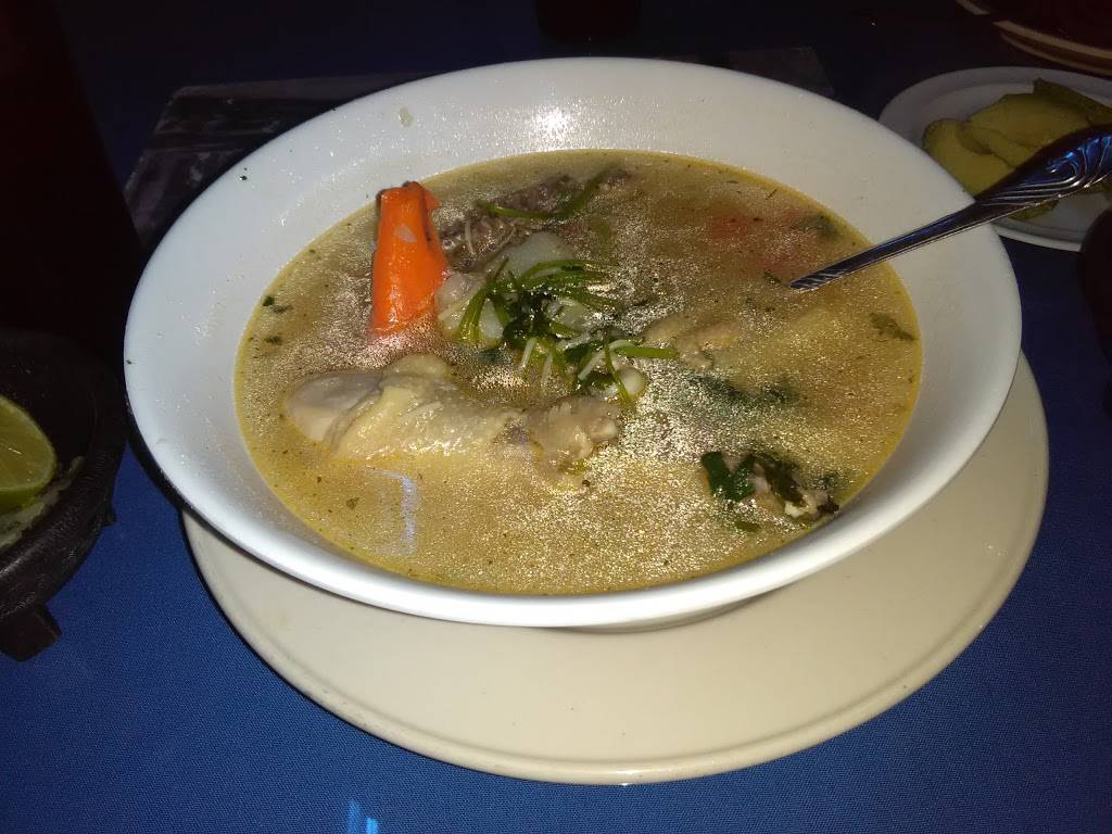 El Chipilin | restaurant | 4170 Beverly Blvd, Los Angeles, CA 90004, USA | 2133804305 OR +1 213-380-4305