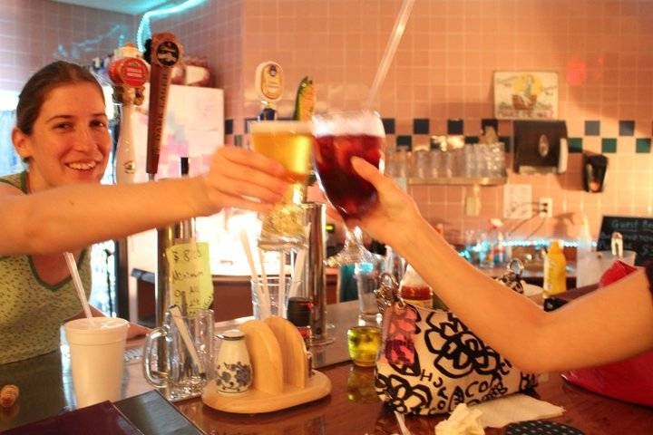 The Midnight Underground | restaurant | 101 SE 2nd Pl # 100, Gainesville, FL 32601, USA | 3526726113 OR +1 352-672-6113