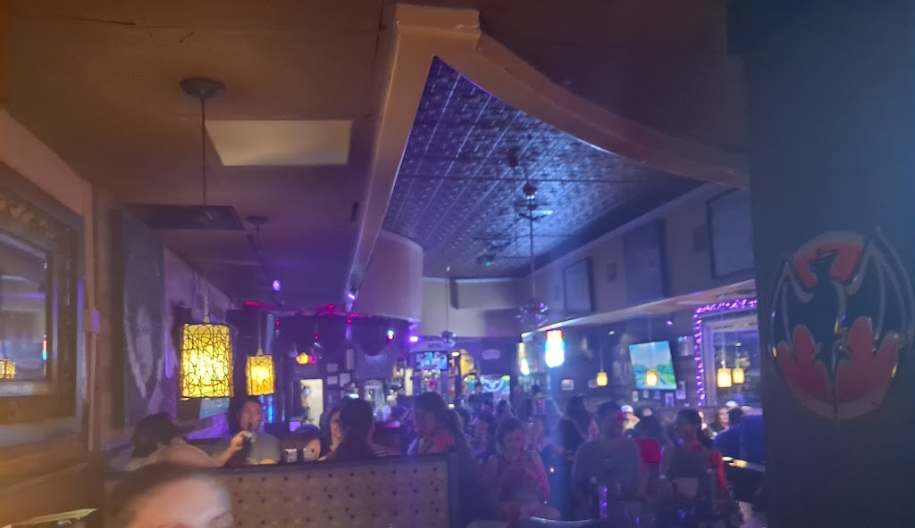 Rain Bistro & Lounge | restaurant | 518 E Douglas Ave Suite 100, Wichita, KS 67202, USA | 3162605189 OR +1 316-260-5189