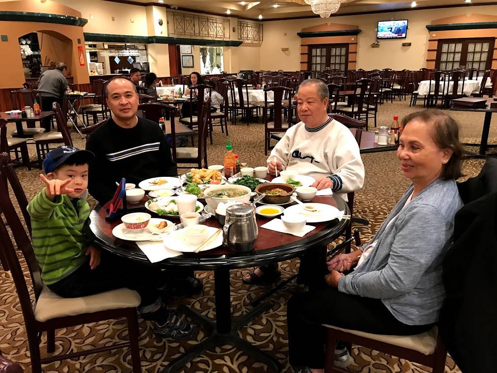 Jumps Bar | restaurant | 13180 Westpark Dr # 301, Houston, TX 77082, USA | 7134749390 OR +1 713-474-9390