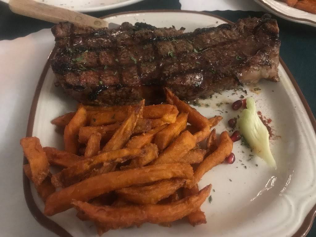 Angela’s on the River | restaurant | 2 6th Ave, St Albans, WV 25177, USA | 3047222244 OR +1 304-722-2244