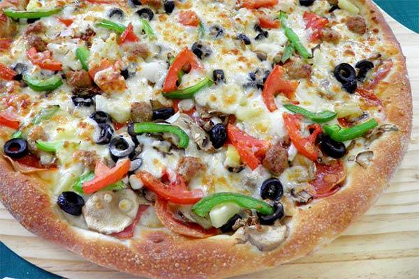 Frankies Pizza - Bonney Lake | meal delivery | 20870 WA-410, Bonney Lake, WA 98391, USA | 2538625755 OR +1 253-862-5755