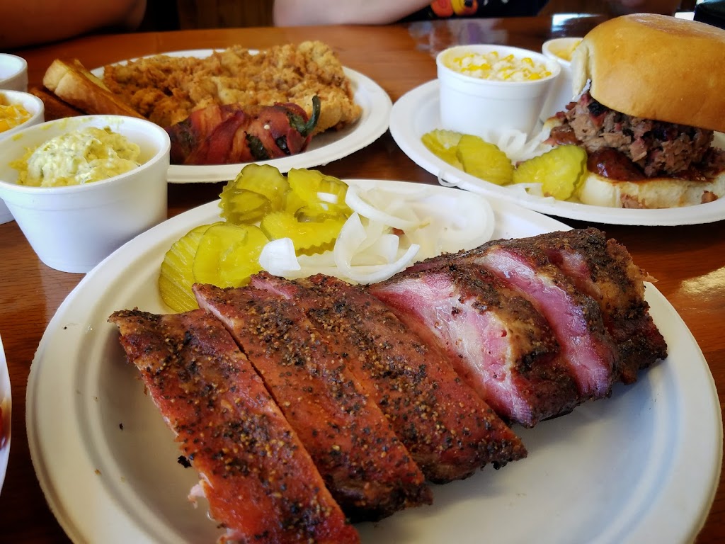 Ringo’s BBQ North | restaurant | 9652 McPherson Rd STE 100, Laredo, TX 78045, USA | 9567246767 OR +1 956-724-6767