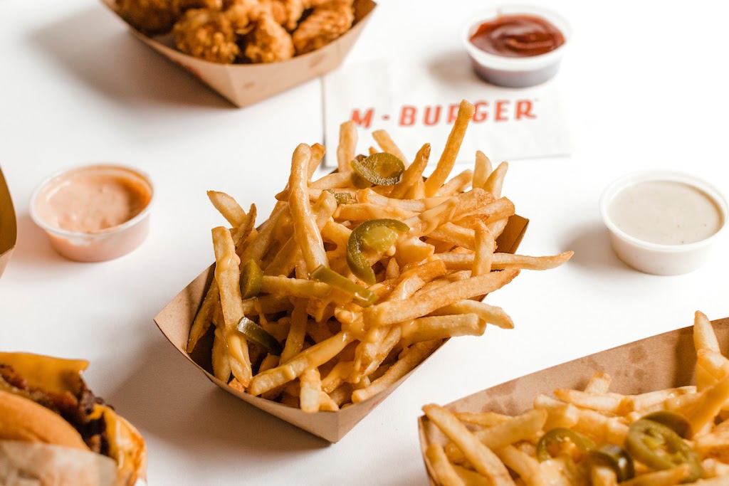 M Burger | restaurant | 835 N Michigan Ave, Chicago, IL 60611, USA | 3128671549 OR +1 312-867-1549