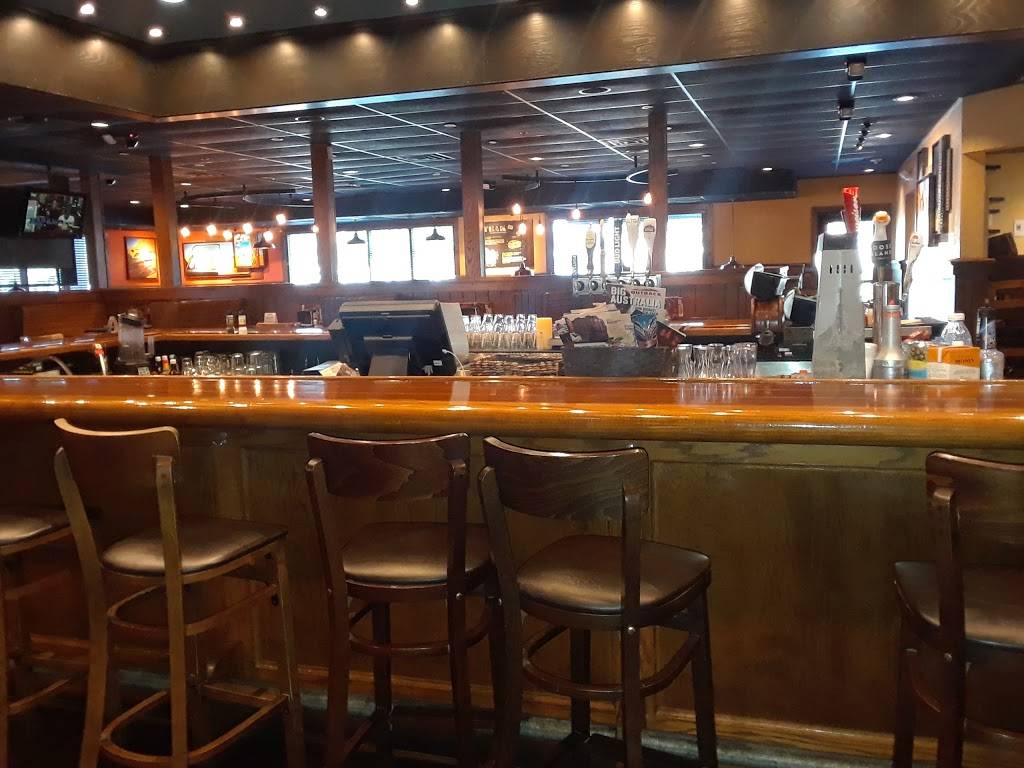 Outback Steakhouse | restaurant | 4510 E, FL-64, Bradenton, FL 34208, USA | 9417487783 OR +1 941-748-7783