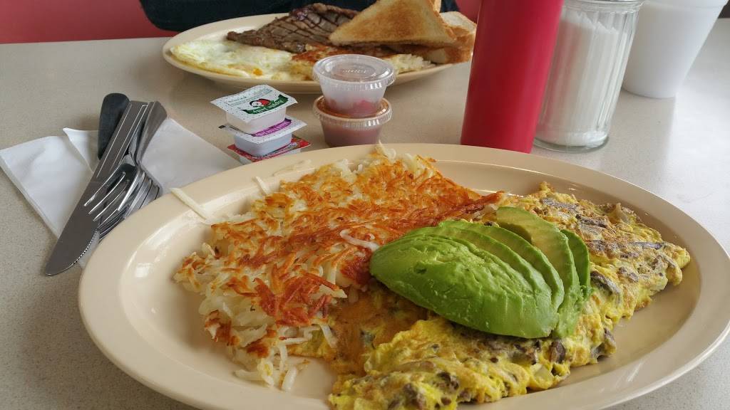 Douglas Drive-In | restaurant | 16306 Pioneer Blvd, Norwalk, CA 90650, USA | 5629261359 OR +1 562-926-1359